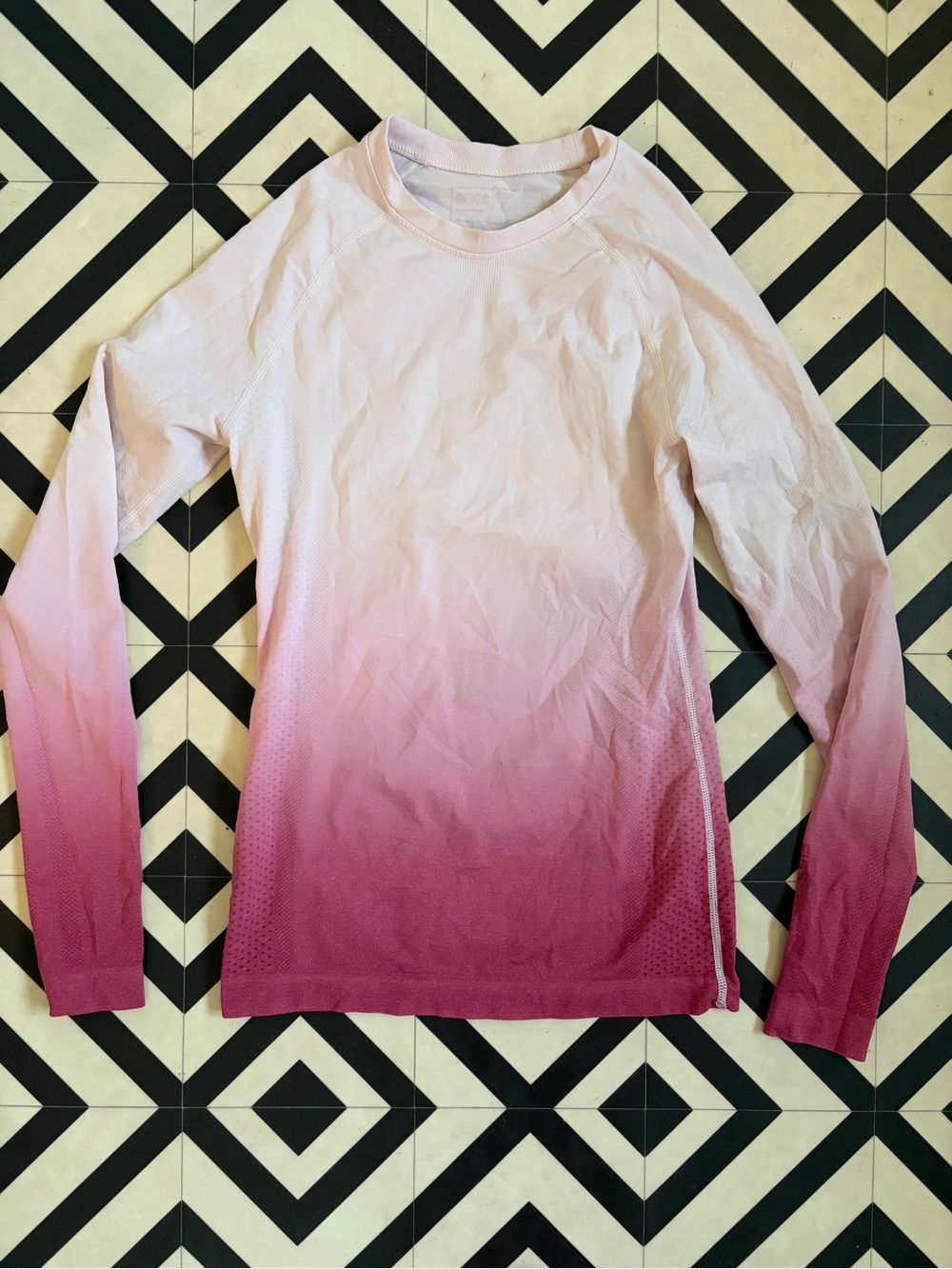 Figs Long Sleeve Ombre Pink Top XS